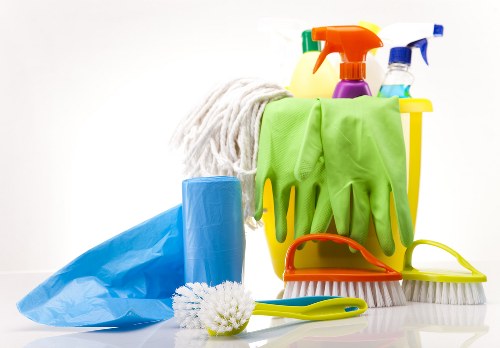Staircase and landing cleaning in a shared residential building